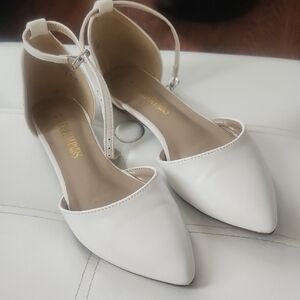 Dream Pairs White Ankle Strap Flats